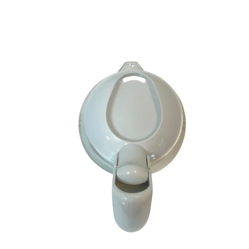 DeLonghi 4 Cup Replacement Glass Carafe - White